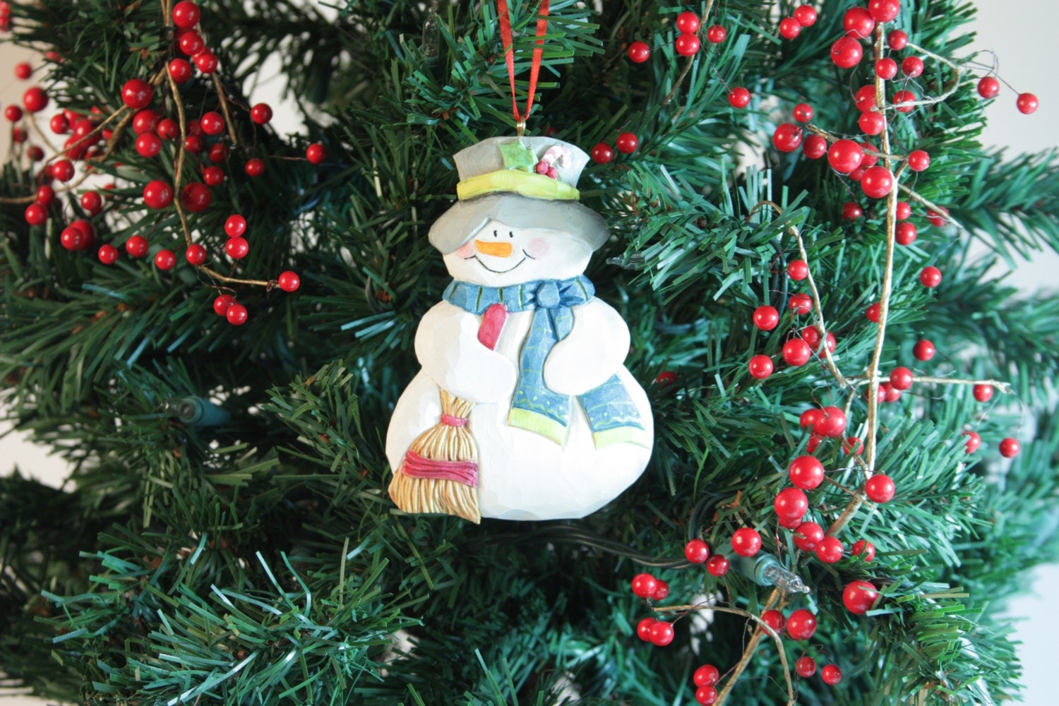 Hand carved Frosty the Snowman holiday tree hanger Christmas