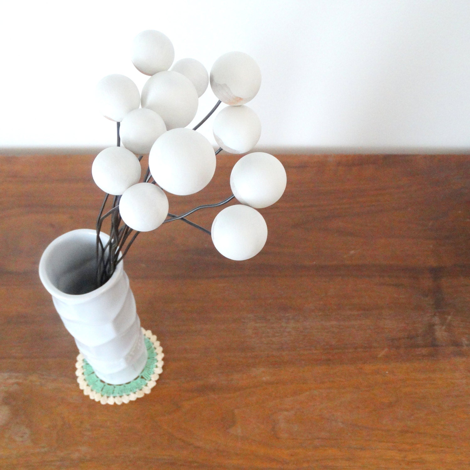 White Wood Flowers Dip Dyed Decor Modern Floral