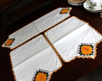 Matching Runner Linens, Duchess Dresser Doilies, Vintage Set of Three 12203