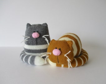 Ginger and Smudge toy cats knitting patterns