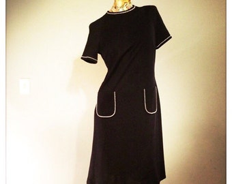 RESERVED for JIAHUI 60s Black Shift International Shipping