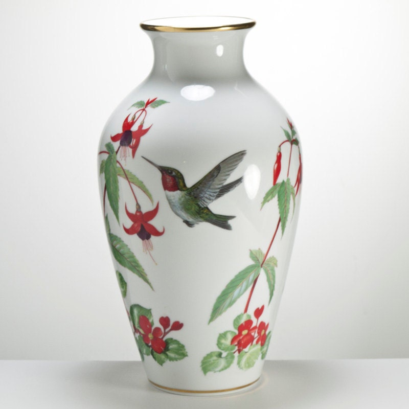 Franklin Porcelain The Garden Bird Vase 1981 Signed Ltd Ed