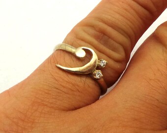 Music Note Bass Clef Ring with Birthstone- Musical Note Symbol - Bass Clef Jewelry - F Clef Ring - For Her, Musician Gift, For Girls