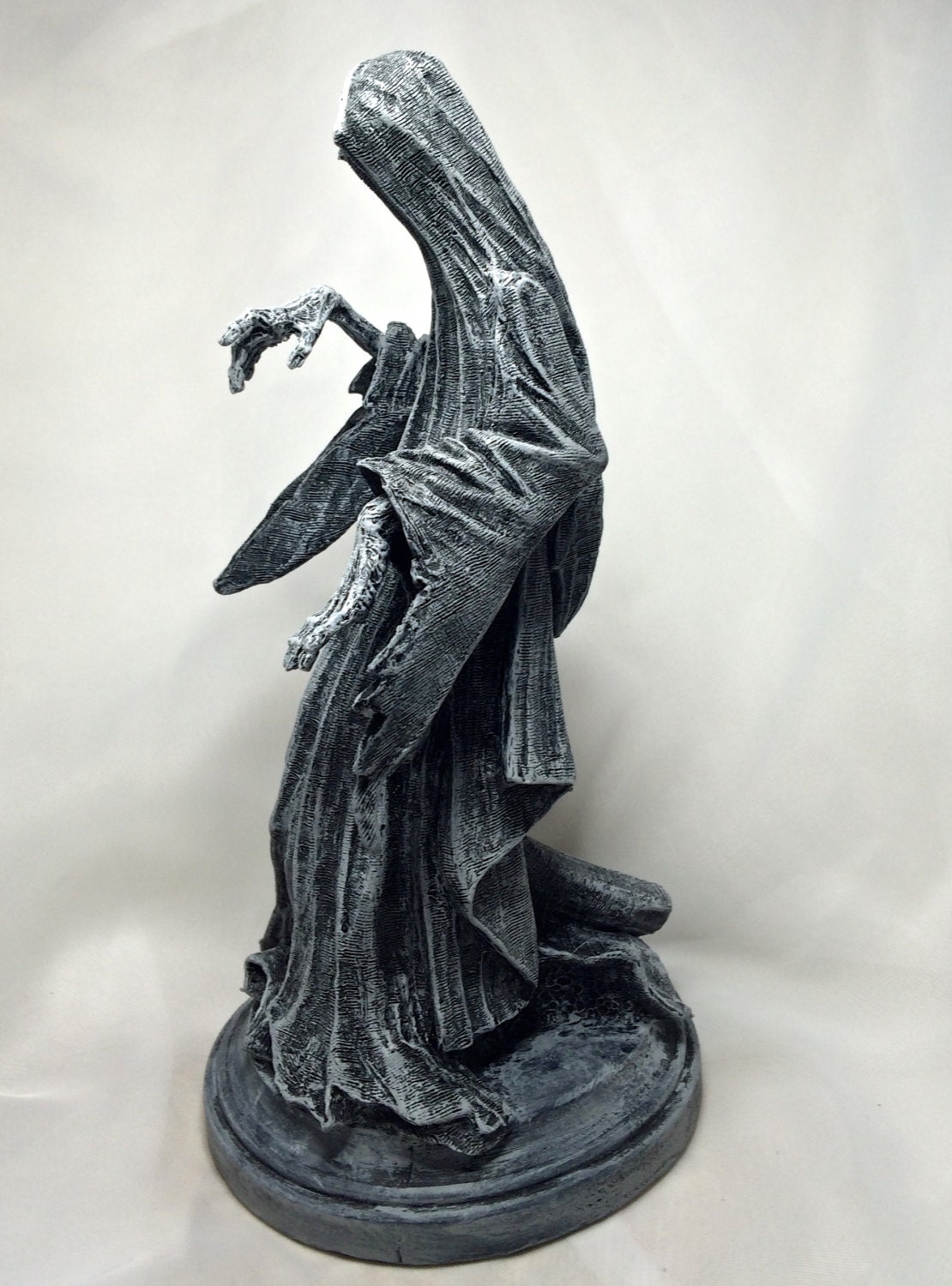 Wraith Statue design by Abigail Larson