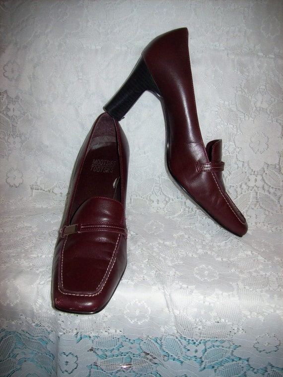 leather burgundy pumps
