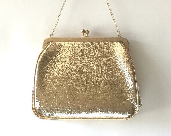 JR USA Old Vintage Gold Handbag Purse. Golden Vinyl leather handbag. Gold evening bag. Signed designer gold purse. Vintage glamour.