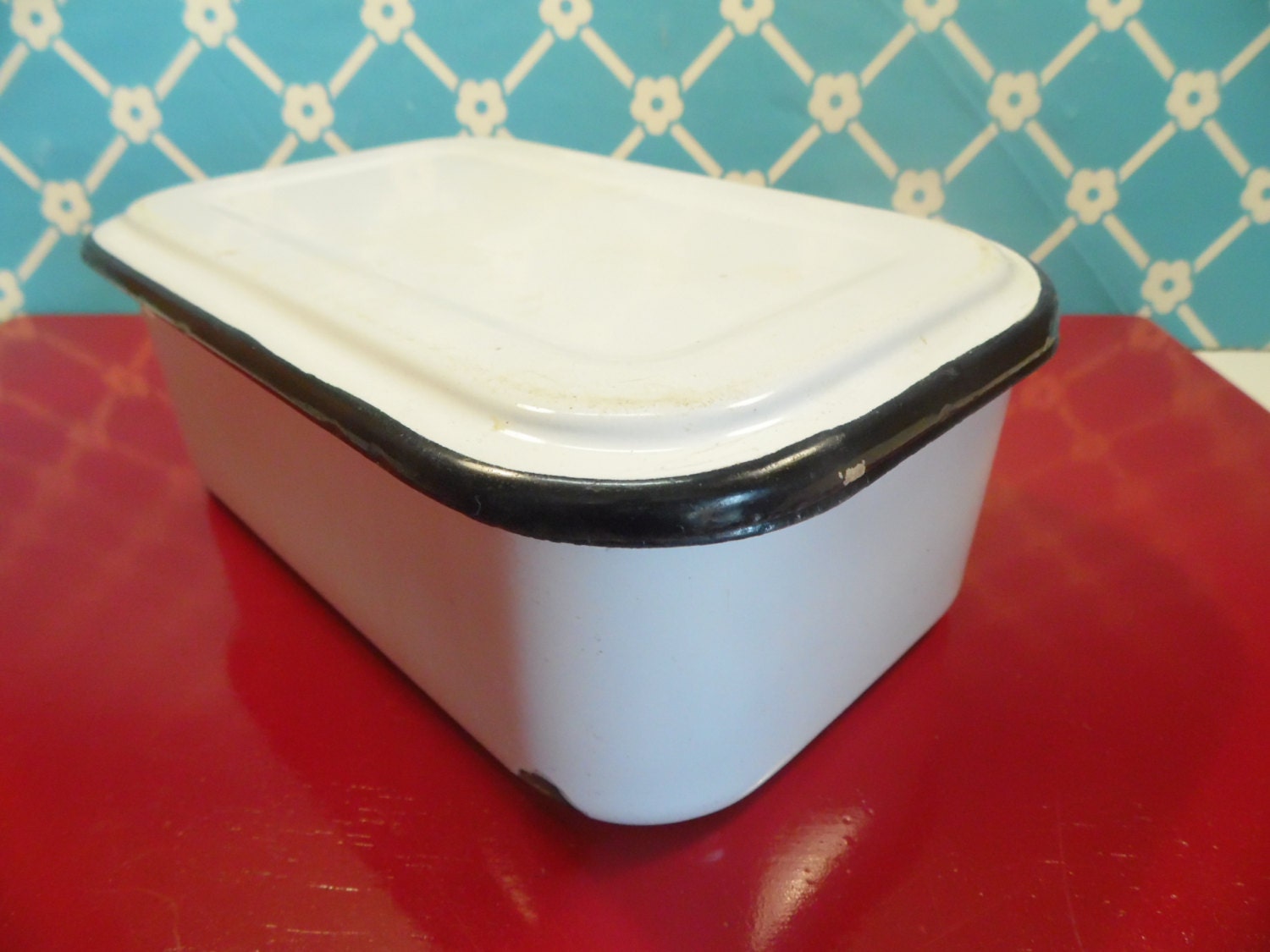 White Enamel Refrigerator Box With Lid Black Trim