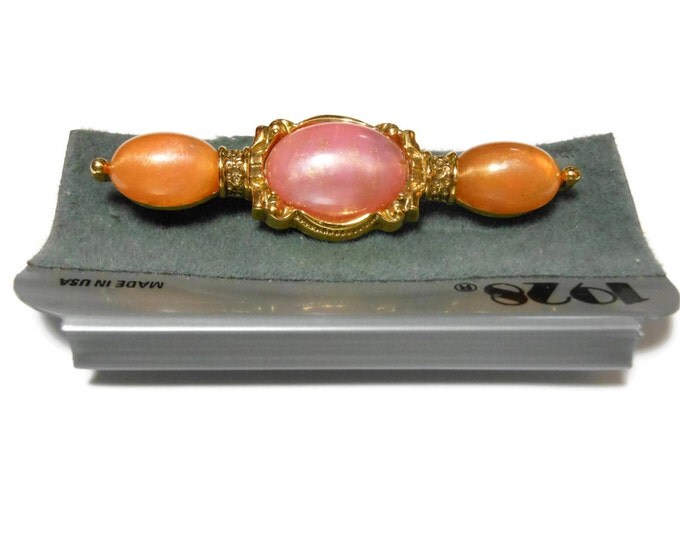 FREE SHIPPING 1928 pink bar pin, pink orange brooch, faux pearl opalescence cabochons gold frame and connectors, new old stock (NOS) on card