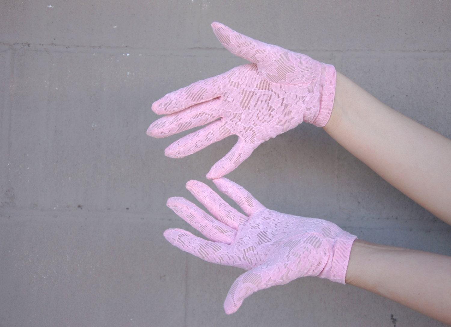 Vintage pink lace gloves short sheer ladies formal evening