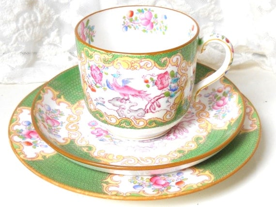 Mintons teacup trio