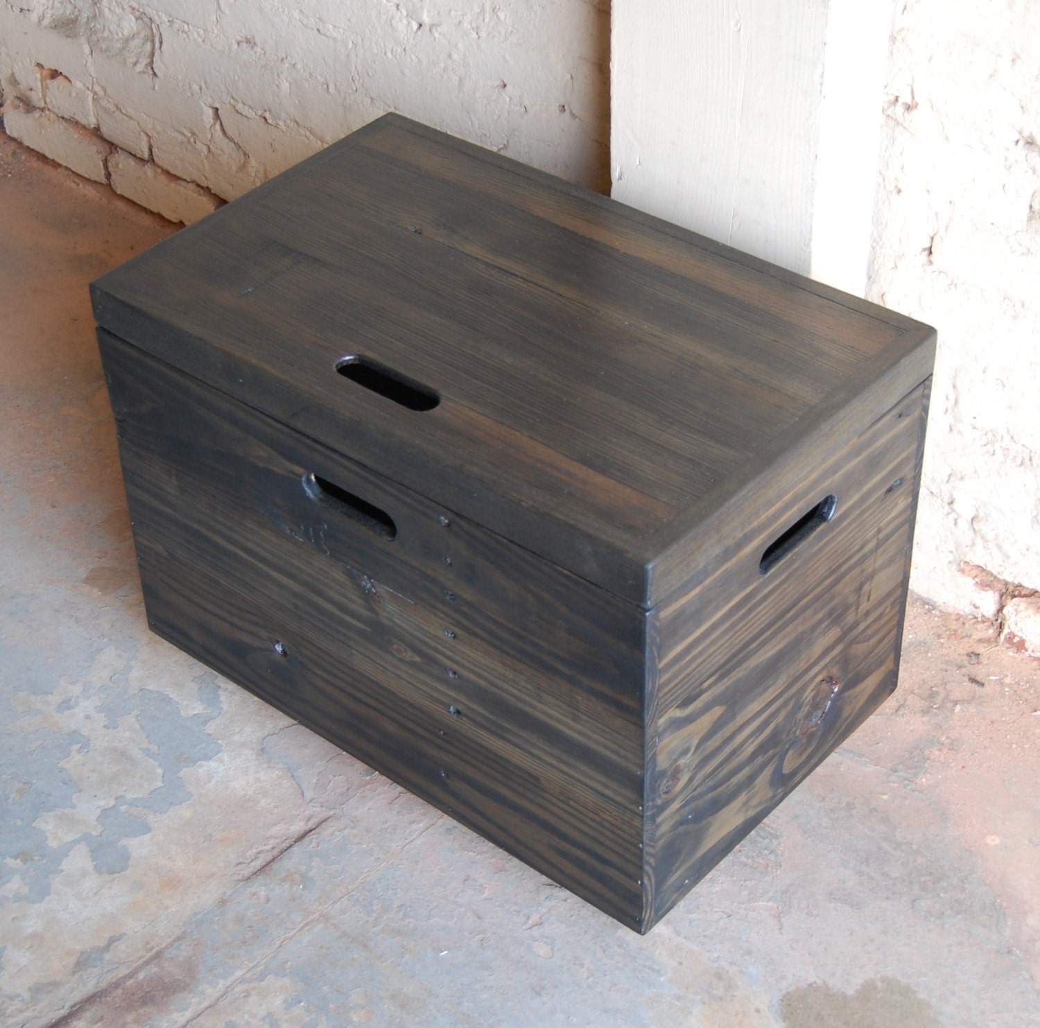 Wooden Crate With Lid Toy Chest Entryway Furniture Coffee Table Ebony Wooden Crate With Lid Toy Chest Entryway Furniture Coffee Table Ebony