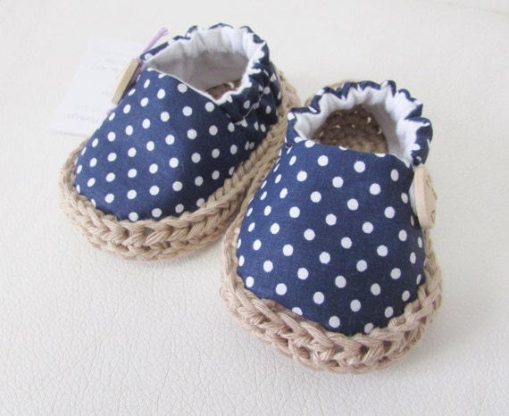 navy blue infant shoes
