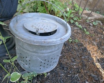 Galvanized metal bait bucket
