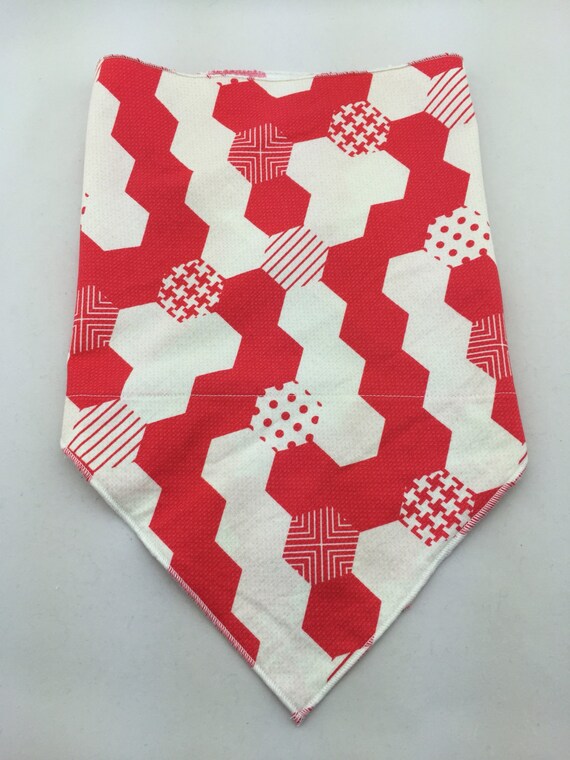 Digital Honeycomb 2: Red & White Honeycomb Psychedelic Print Bandana w/ Secret Pocket