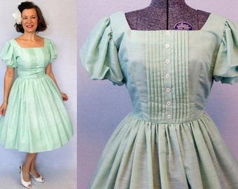 50s Dress / 1950s Dress / 50s Day Dress / 1950s Day Dress / Jonathan Logan Dress / New Look Dress / Full Skirt Dress / Green Dress / W 26"