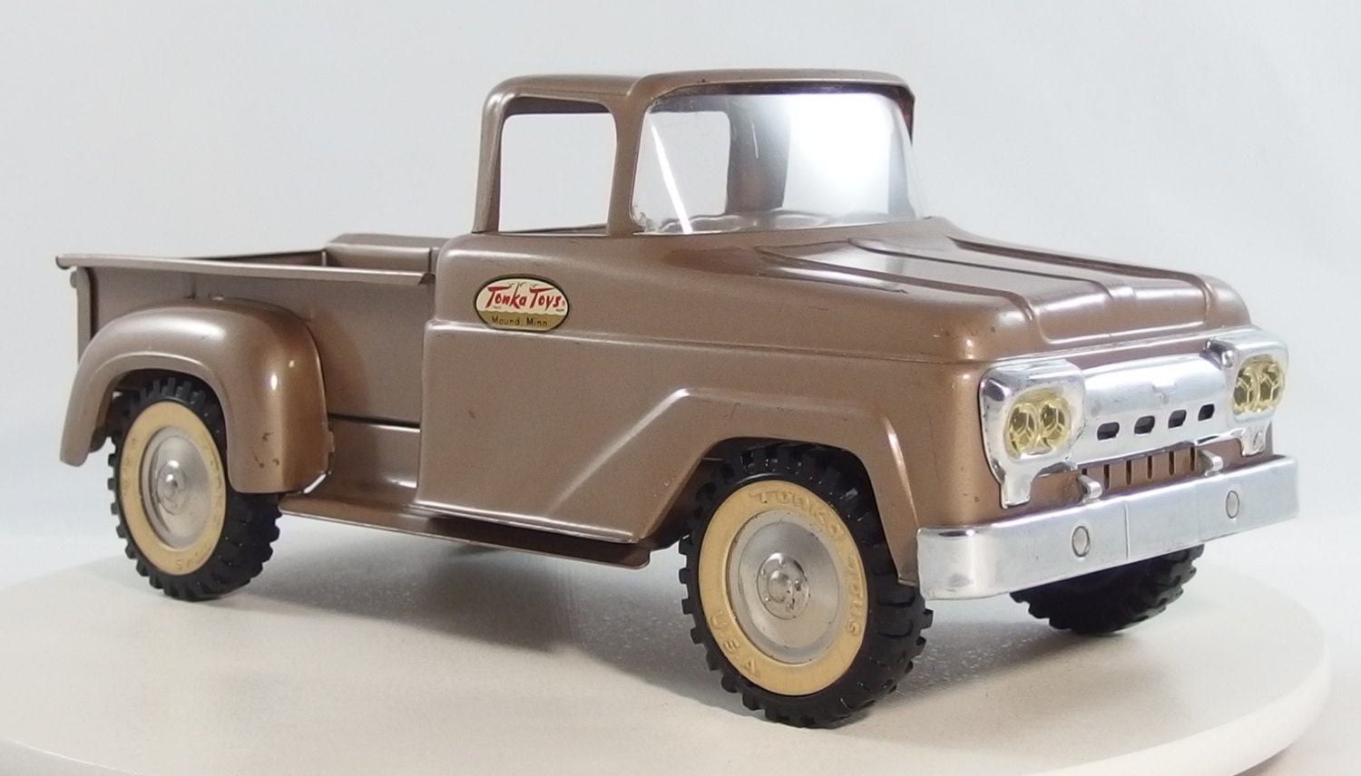 vintage tonka truck