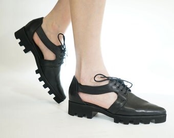 Women oxford shoes, Black Oxfords, Black platform shoes, Cut outs, Leather oxford shoes, Womens shoes, Leather flats, Pointy flats, Low heel