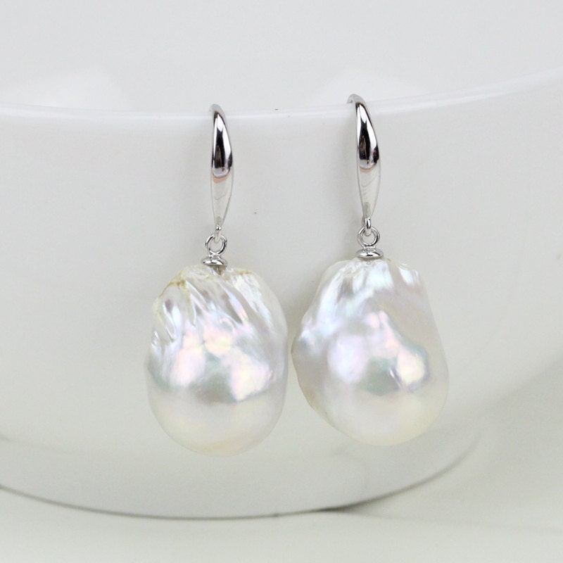Baroque pearl earringsbig jumbo large flameball pearl