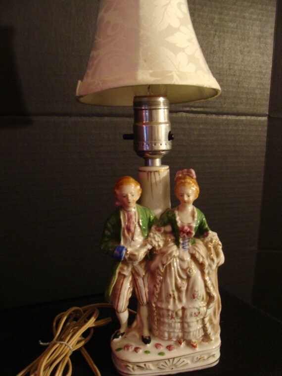 Lovely Colonial Couple Lamp from Occupied Japan