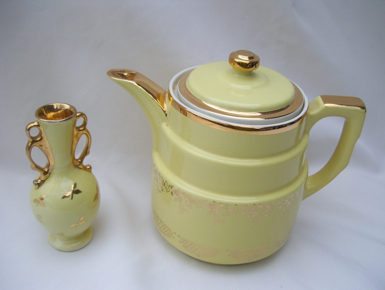 Halls Yellow Gold Coffee Pot Superior Made in the USA