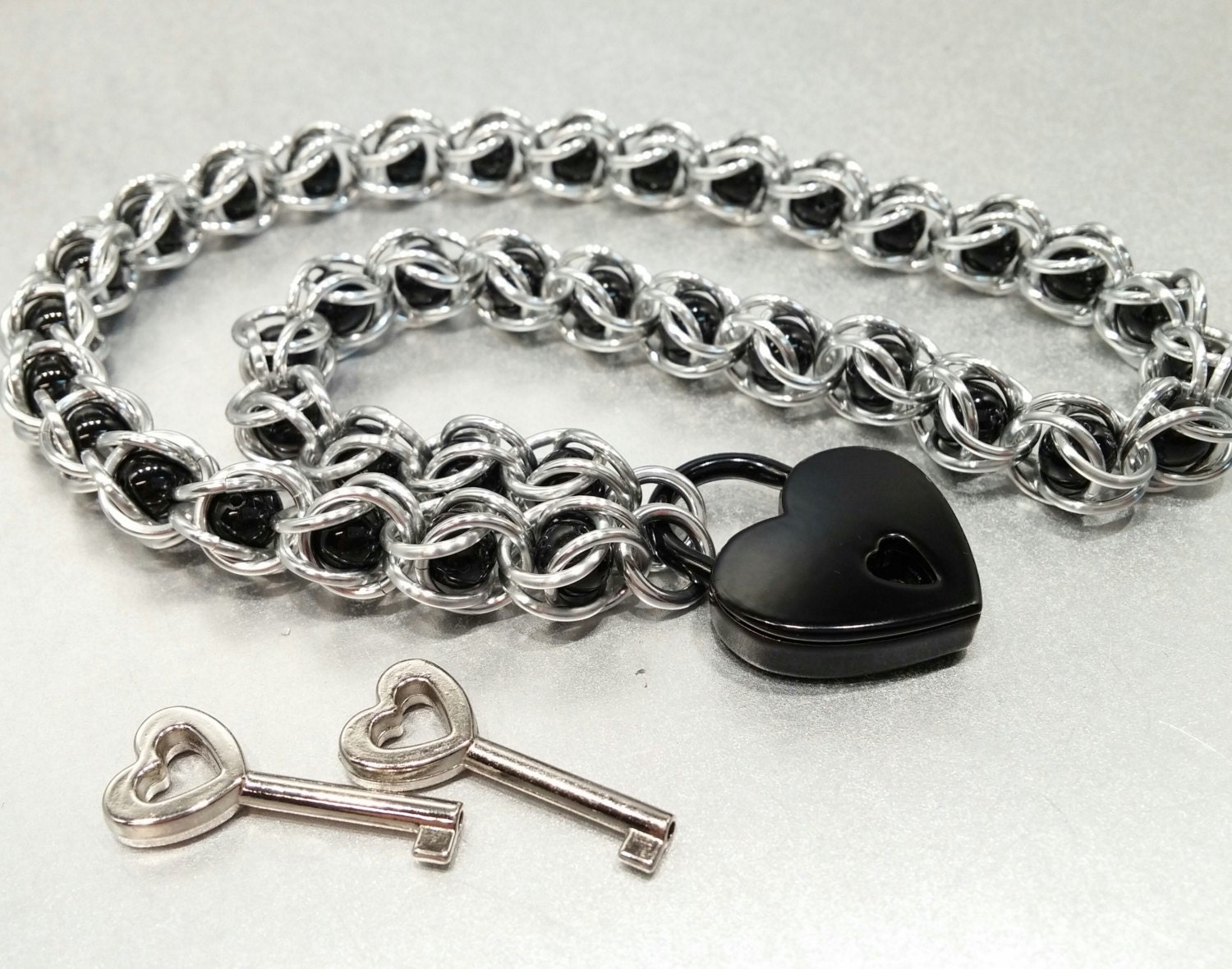 BDSM Locking Day Collar Captive Bead Chainmaille by TheCagedFlower