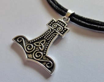 Silver Thors Hammer Pendant - Mjölnir Pendant - Adjustable Black Choker Necklace - Celtic - Mens Necklace - Unisex - Viking - Pagan