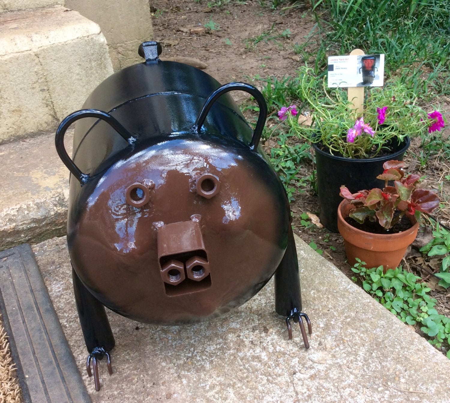 Black Bear RECYCLED Metal YARD Art SCULPTURE