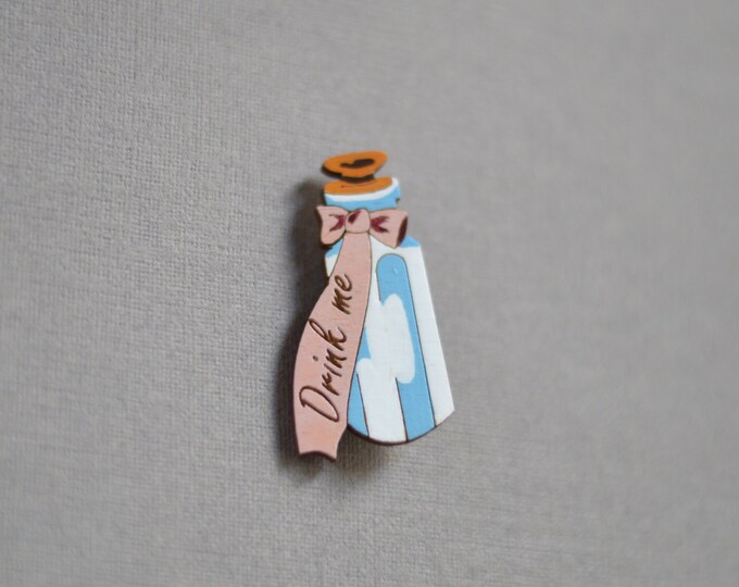 In Wonderland // Wooden brooch is covered with ECO paint // Laser Cut // Best Trends // Fresh Gifts // Vintage Style // Drink Me //