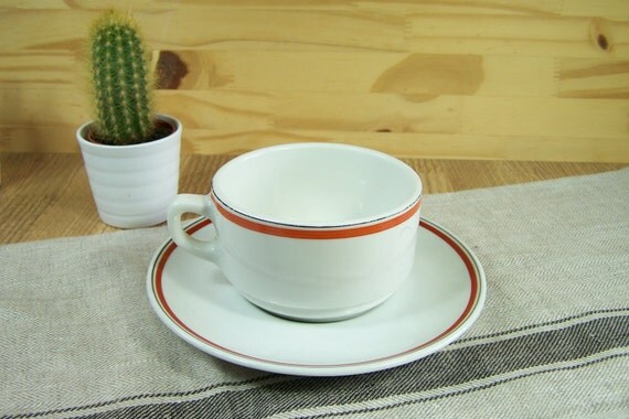 Tasse à petit déjeuner grande tasse et soucoupe Porcelaine