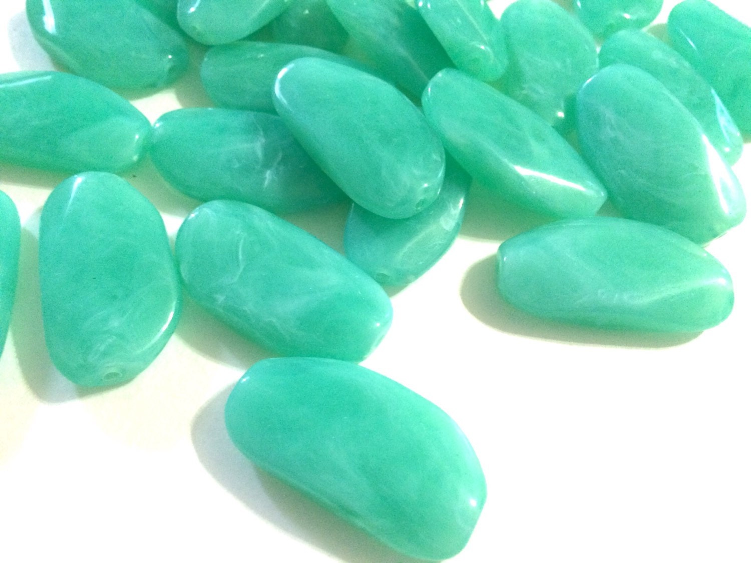 Mint Green Gem Stone Beads Acrylic Beads that look like