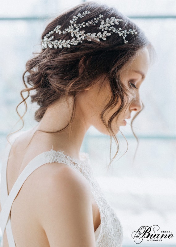Wedding Headpiece, Pearl Hair Piece, Bridal Headpiece, Wedding Hairpiece, Crystals Hair Vine, Bridal Hairpiece, Wedding Halo, Wedding Wreath