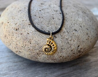 Ursula Inspired Necklace, Ariel Voice Necklace, Little Gold Shell Mermaid Necklace, Reproduction Ursula's Necklace, Ursula Costume Cosplay