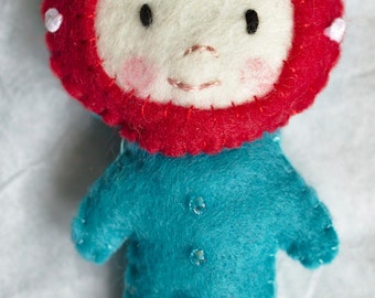 Felt doll, soft toy, stuffed toy, red and blue, miniature doll, kawaii