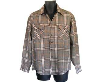 Vintage Men Flannel Shirt Plaid Brown Retro Grunge Lumberjack Vintage Men Flannel Shirt Plaid Brown Retro Grunge Lumberjack