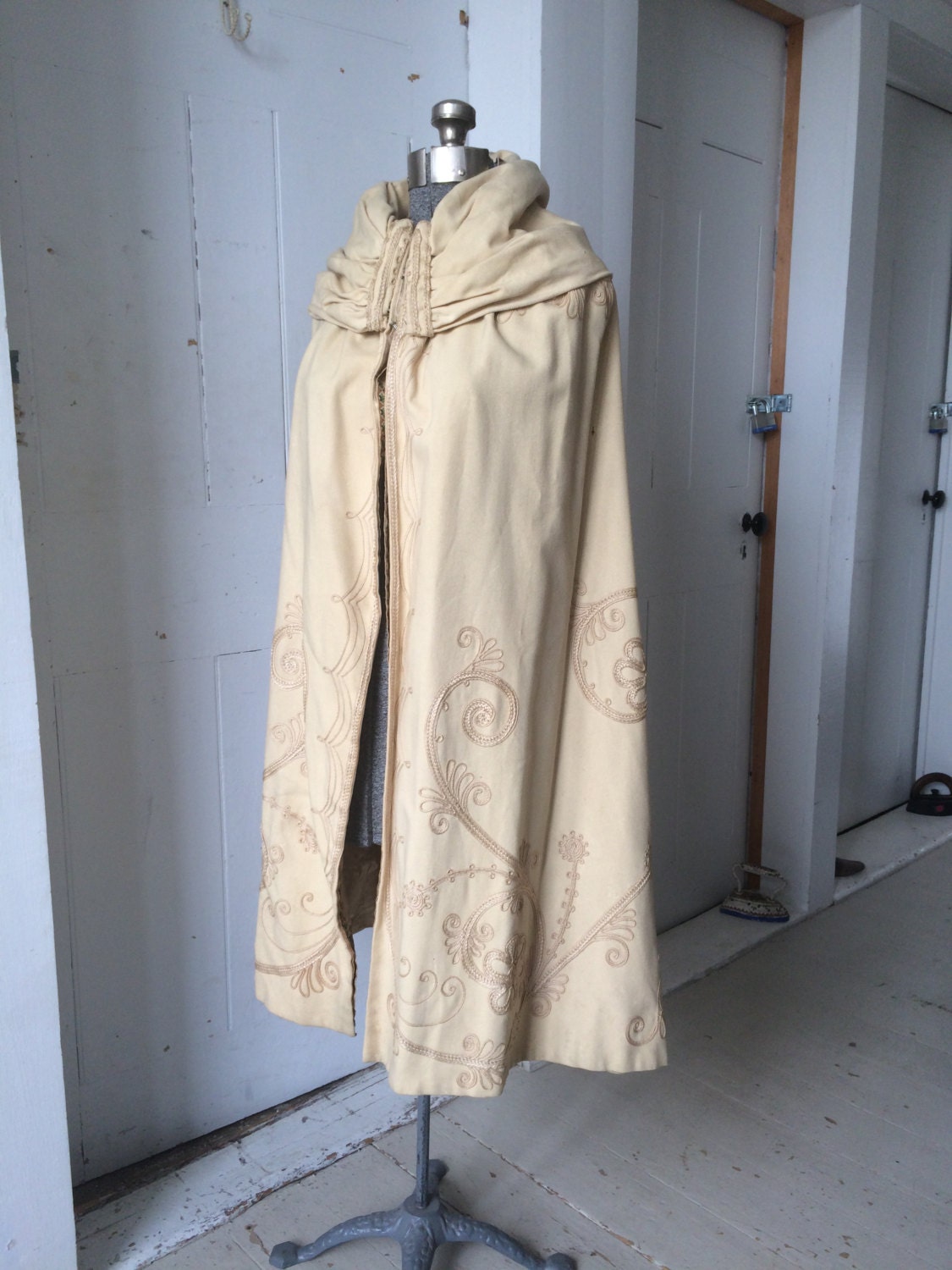 Antique Victorian Ecru Wool Cape Cloak Elaborate Passementerie