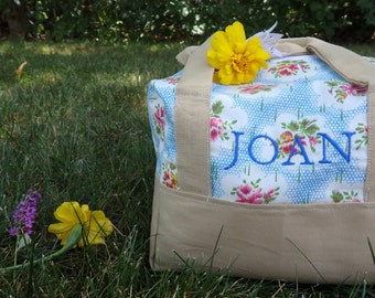 Insulated Lunch Bag - Vintage Summer Wildflowers