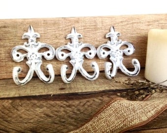 Set of 3 Wall Hooks - White Wall Decor - Key Hook - Shabby Chic Decor - French Country - Wall Hook Set - Key Holder - Wall Jewelry Organizer