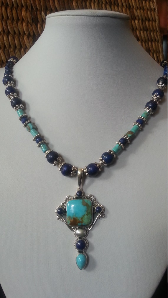 Beautiful Copper Turquoise necklace with Lapis