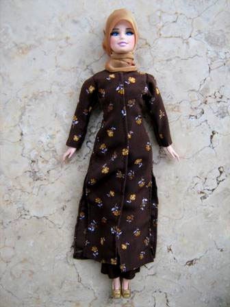 Muslim barbie doll fulla doll Islamic doll Muslim doll