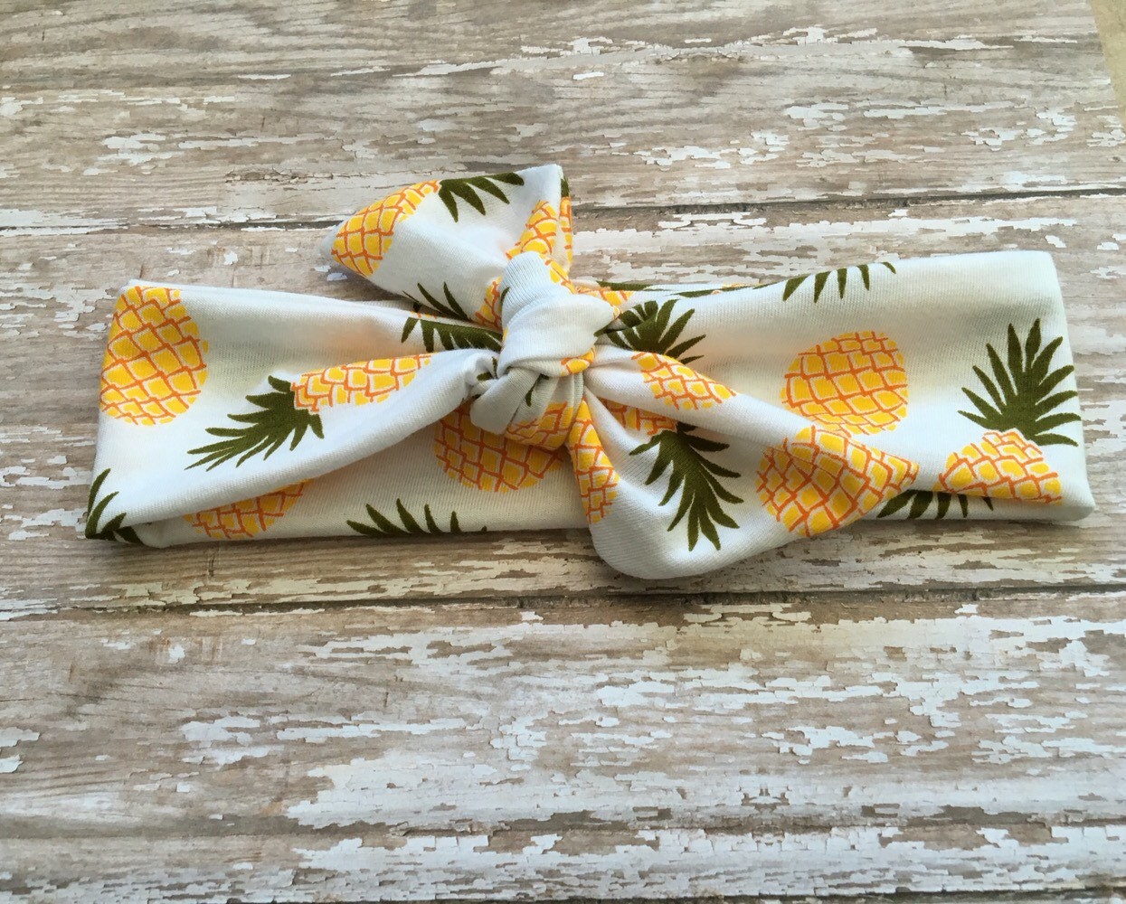 Pineapple headbandPineapple tieknottop
