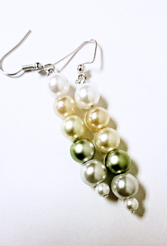 Colored pearl earrings Clearance