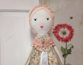 Rag Doll / Handmade Rag Doll / Cloth Doll / Fabric Dolls /Custom Made Cloth Dolls / Dolls / Spoon Ragdoll / Children's Toys / Stuffed Lovies