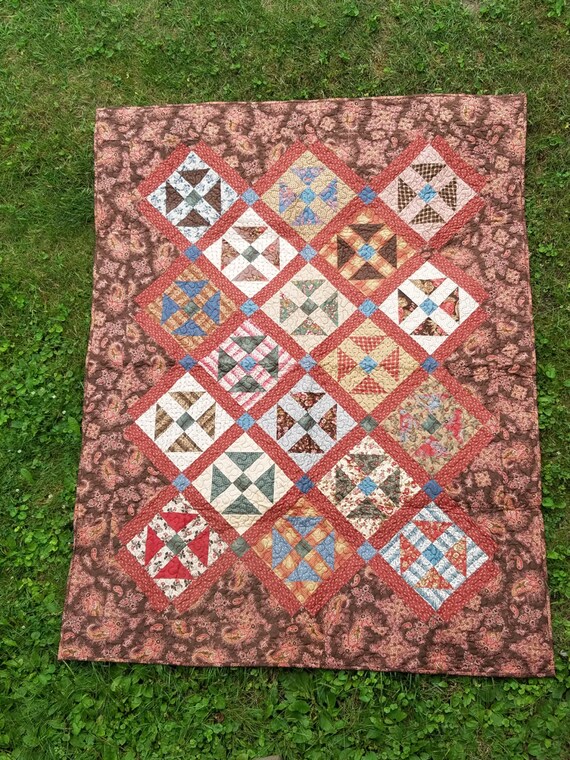 Brown & Red Shoo Fly Quilt Vintage Reproduction Fabrics Brown & Red Shoo Fly Quilt Vintage Reproduction Fabrics