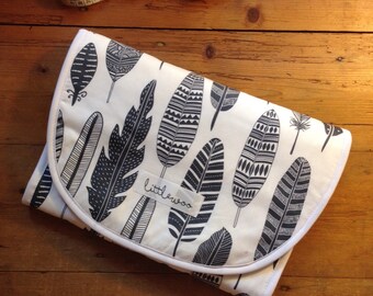 Universal Pram Liner, Stroller Liner, Buggy Liner - 100% Cotton - Grey Feathers