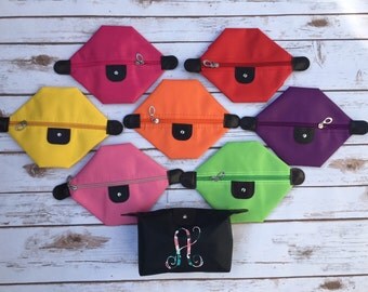 Monogrammed Make up bag - Monogram Lilly Pulitzer inspired bag - Purse organizer - Bridemaid gifts - party favors - monogrammed gift - lilly