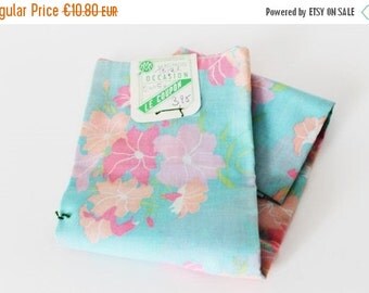 Vintage Fabric. French Fabric. Floral Fabric. New Old Stock. Pastel Fabric. Sewing Projects. French Country. French Vintage. Tissu Vintage