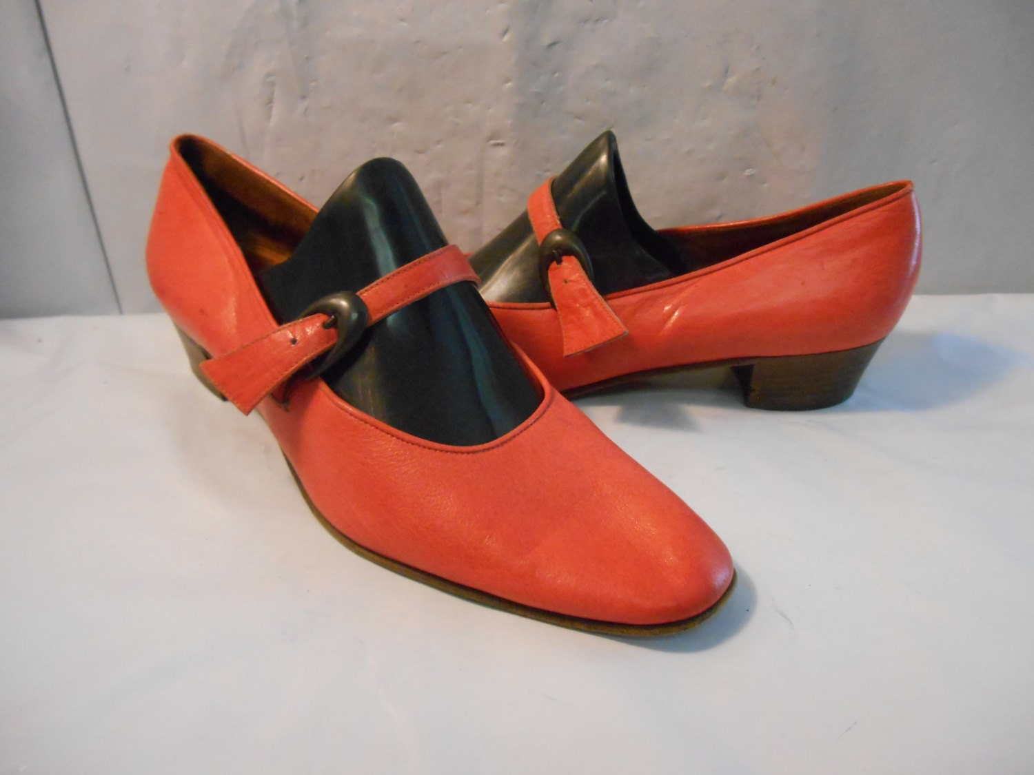 Florentina Coral Colored Leather Small Heeled Mary Jane Shoes Florentina Coral Colored Leather Small Heeled Mary Jane Shoes