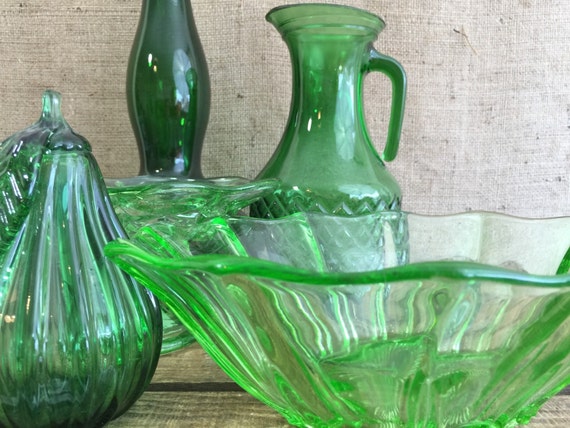 Assorted Green Retro Vintage Pressed Glass / Decorative Retro Glassware / Green Depression Glass / Anchor Hocking Glass / Mid Century Glass