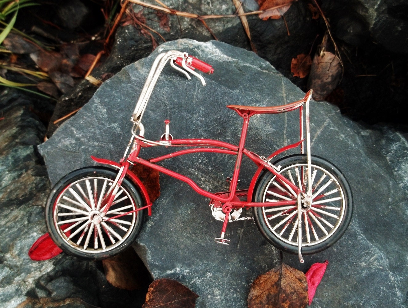 miniature bicycle figurines