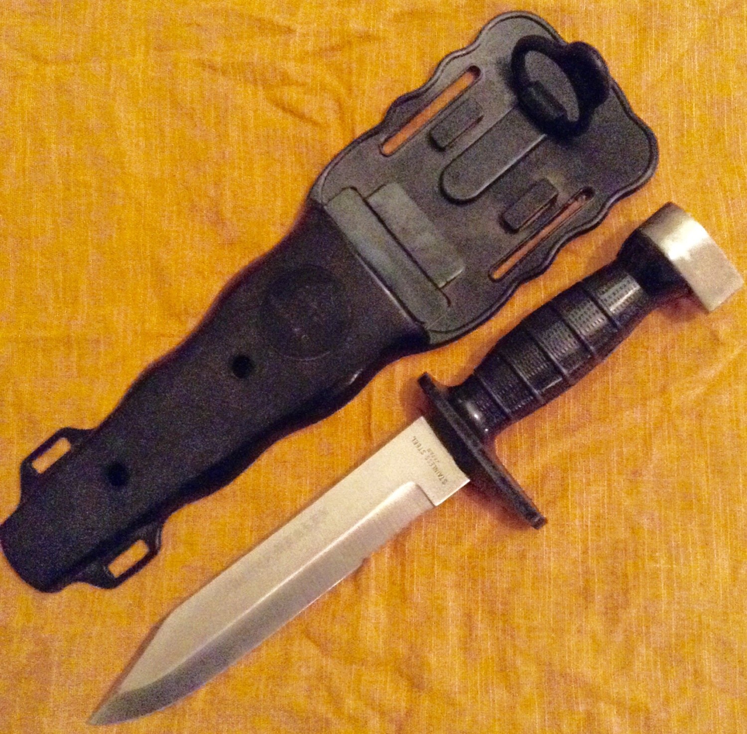 Vintage 1980 Japanese PIC Dive Knife